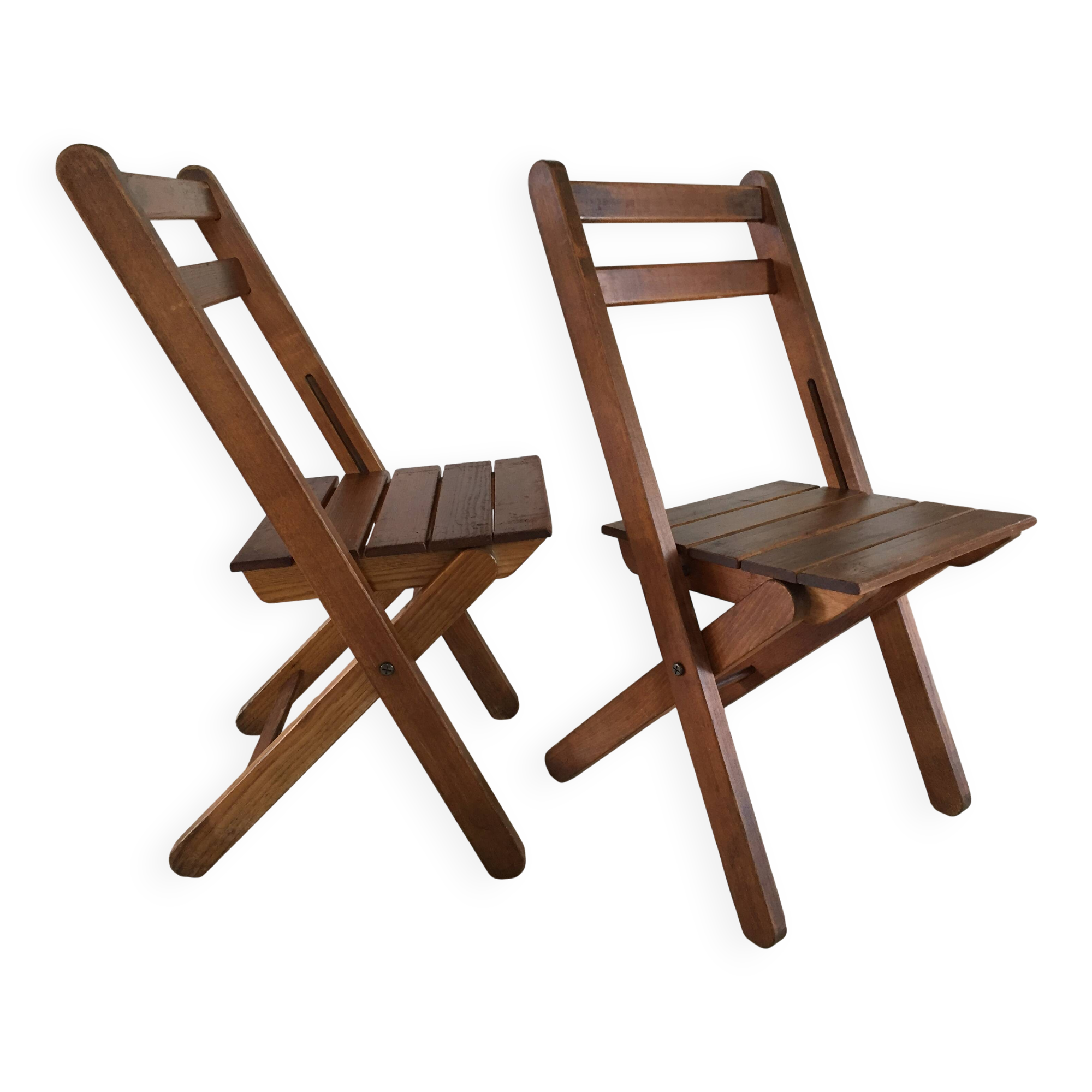 Folding chairs "by the wood fire"