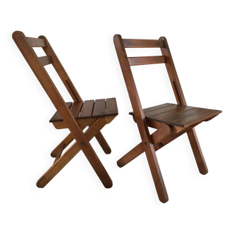Folding chairs "by the wood fire"