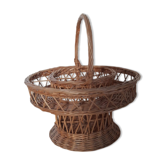 Rattan bottle rack