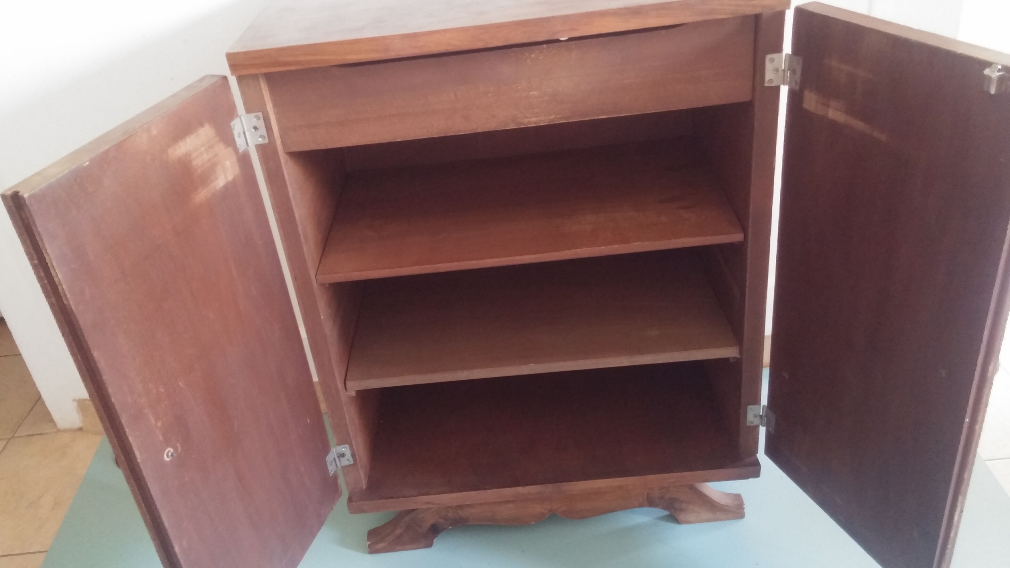 Small buffet 2 doors wooden vintage style art deco