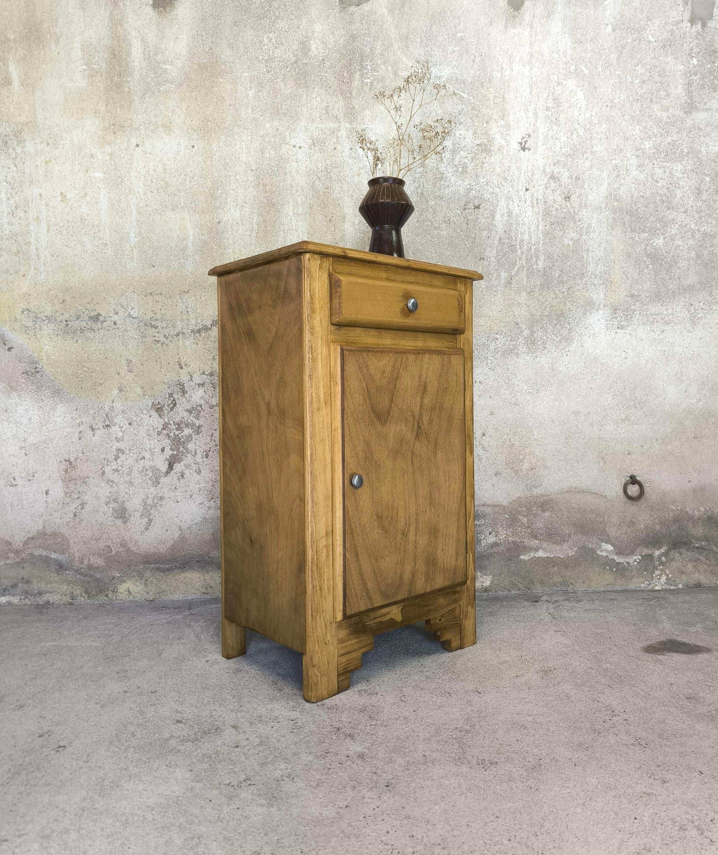 Vintage wooden sideboard/confiturier