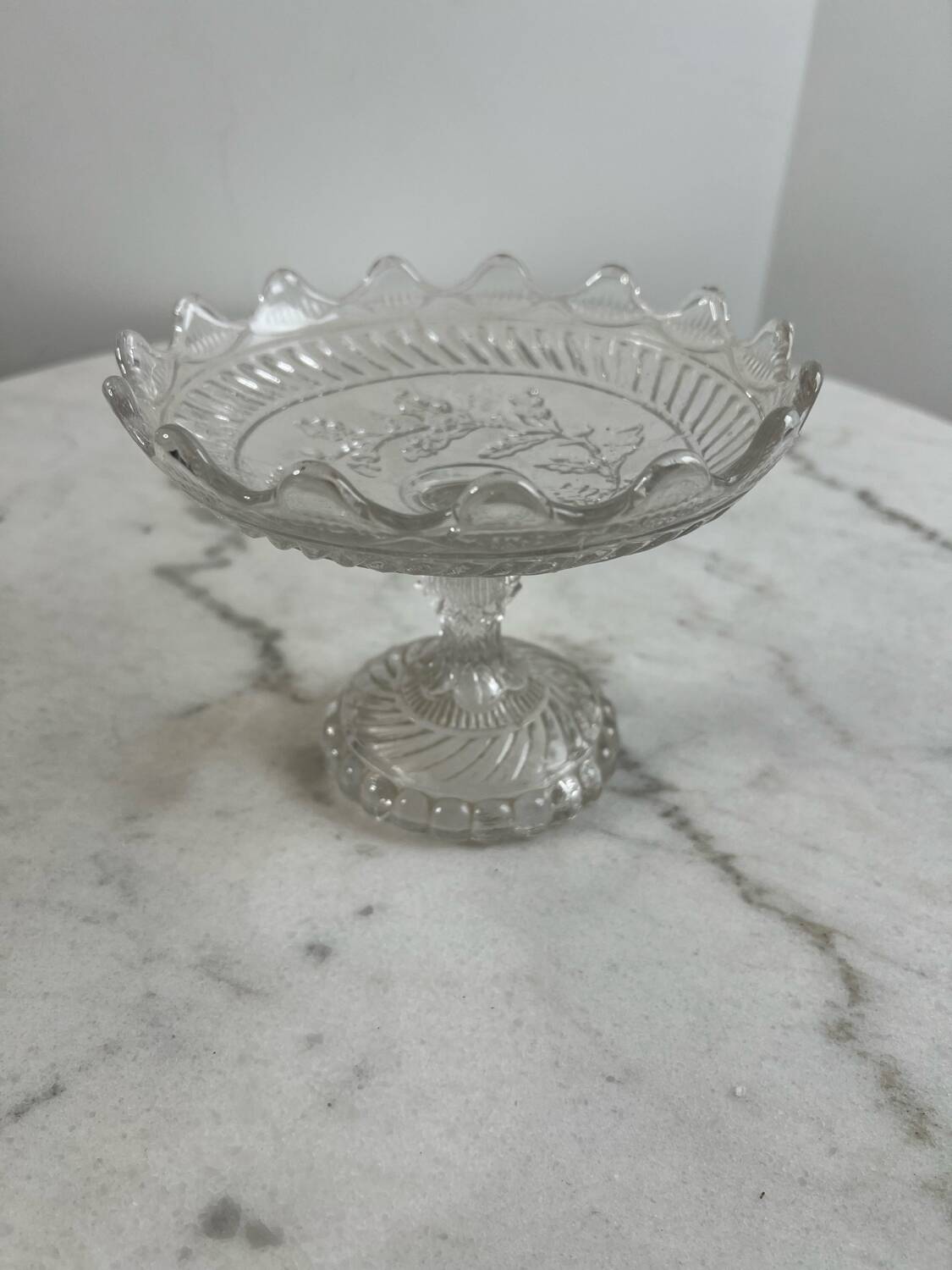 Presentation dish compote in blown glass
