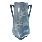 Japanese porcelain vase with dove patterns