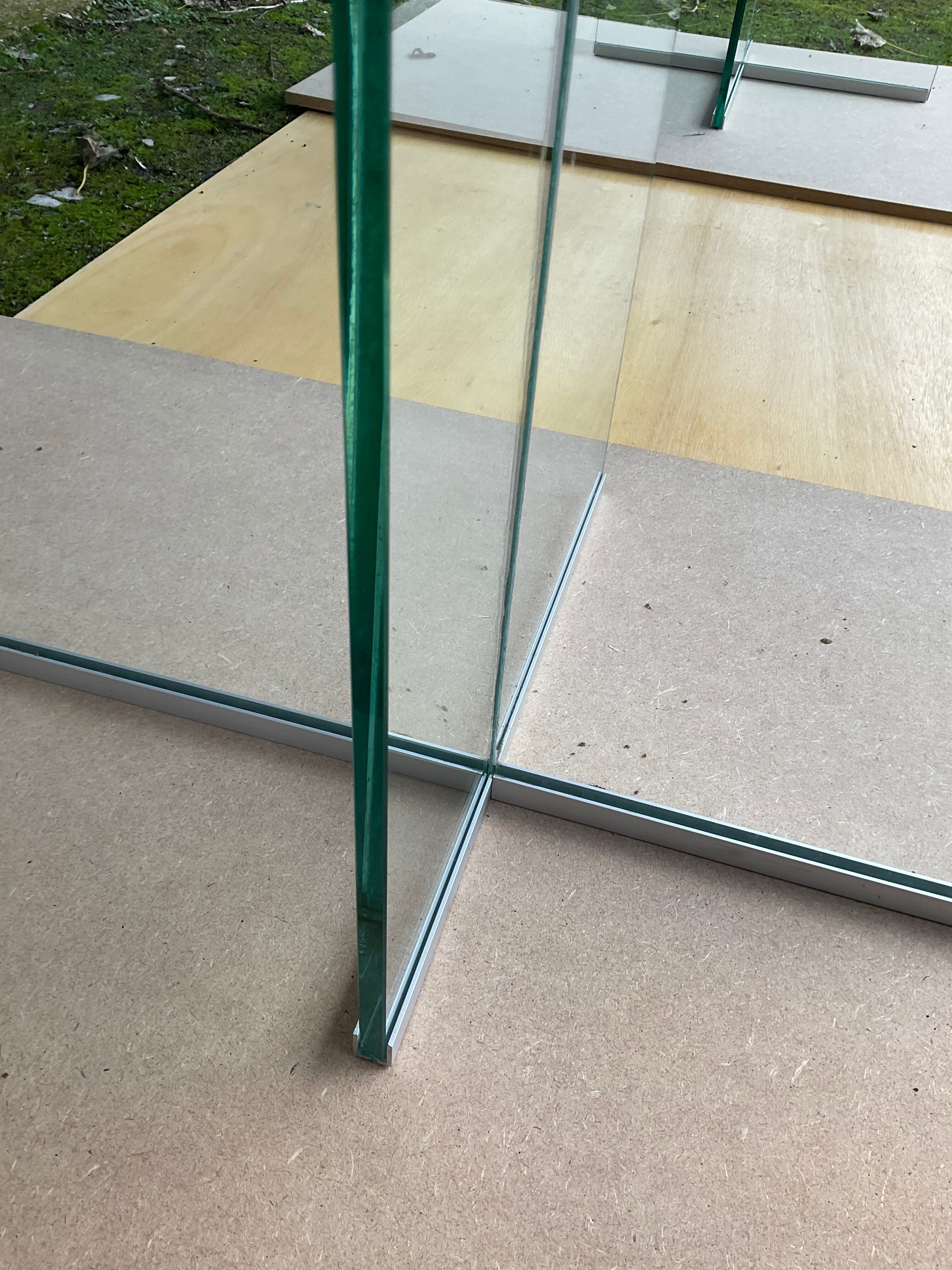 Dining table 70-80s in granite and tempered glass