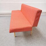 Day bed red fabric