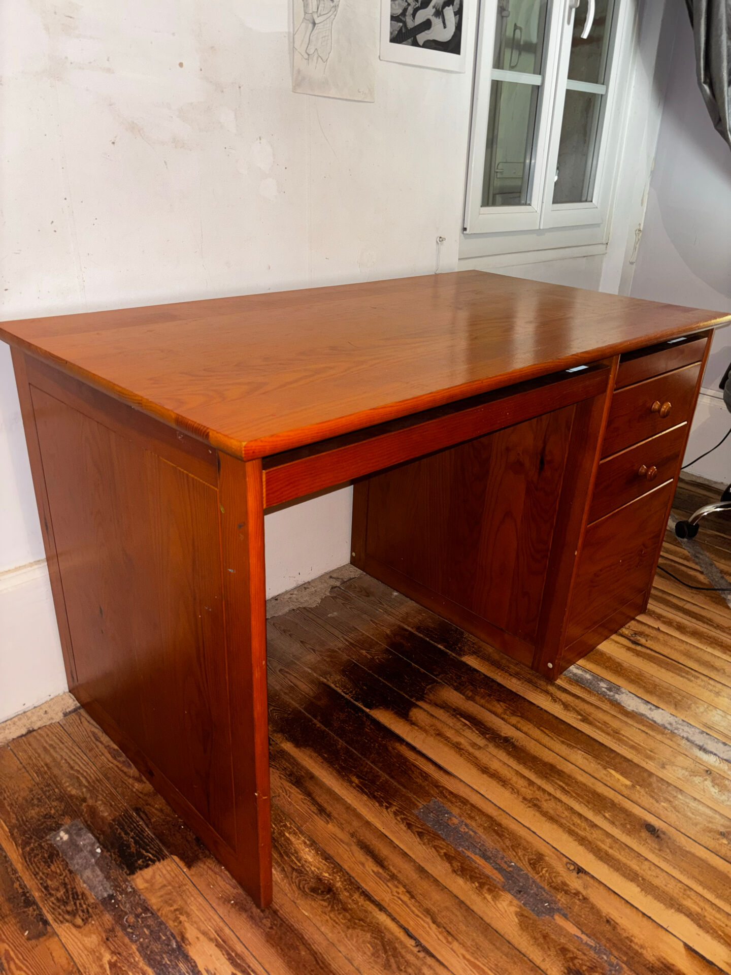 Bureau en bois