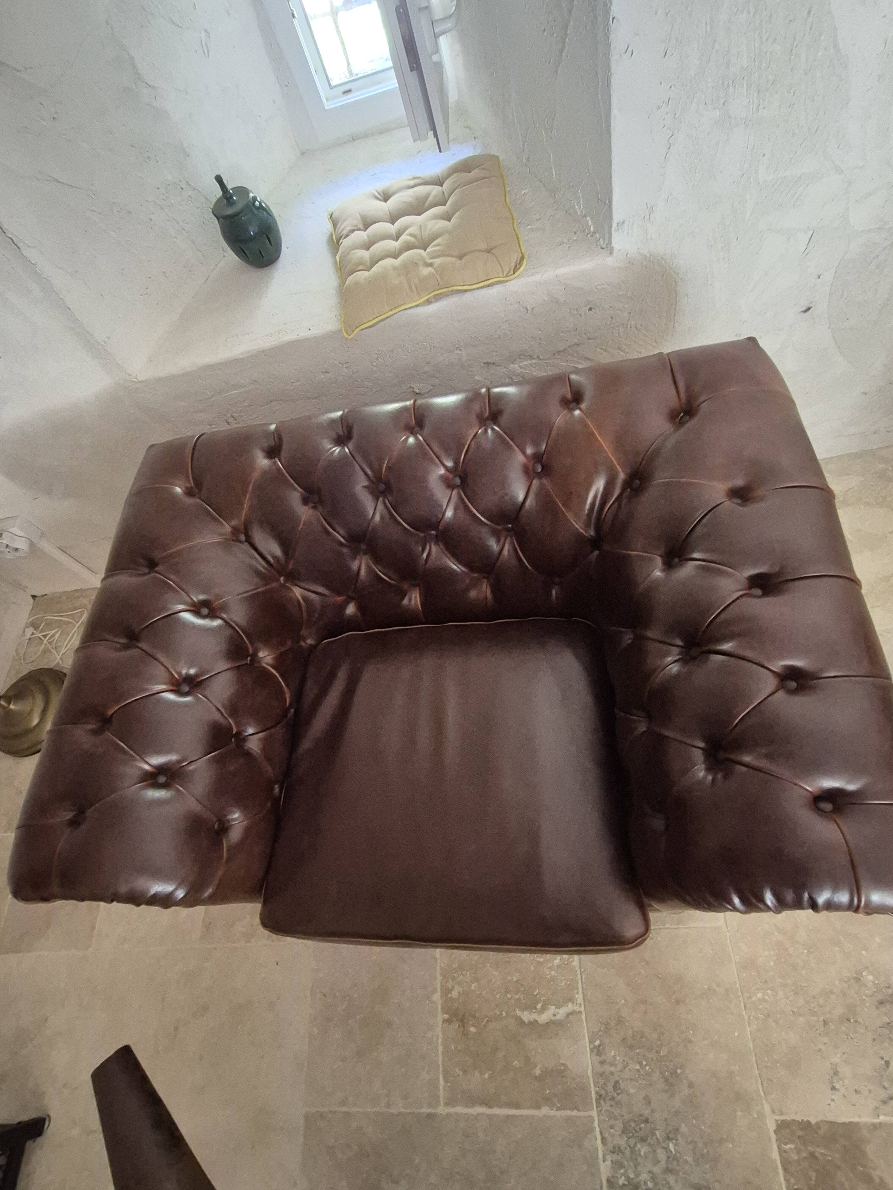 Fauteuil chesterfield