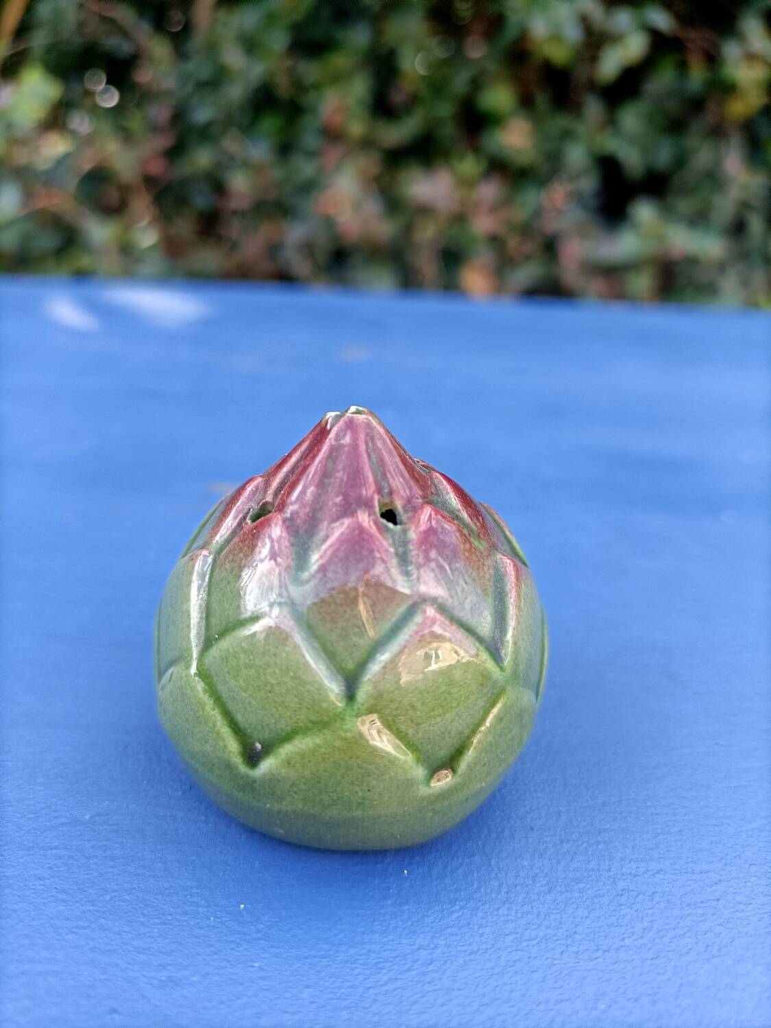Artichoke salt shaker