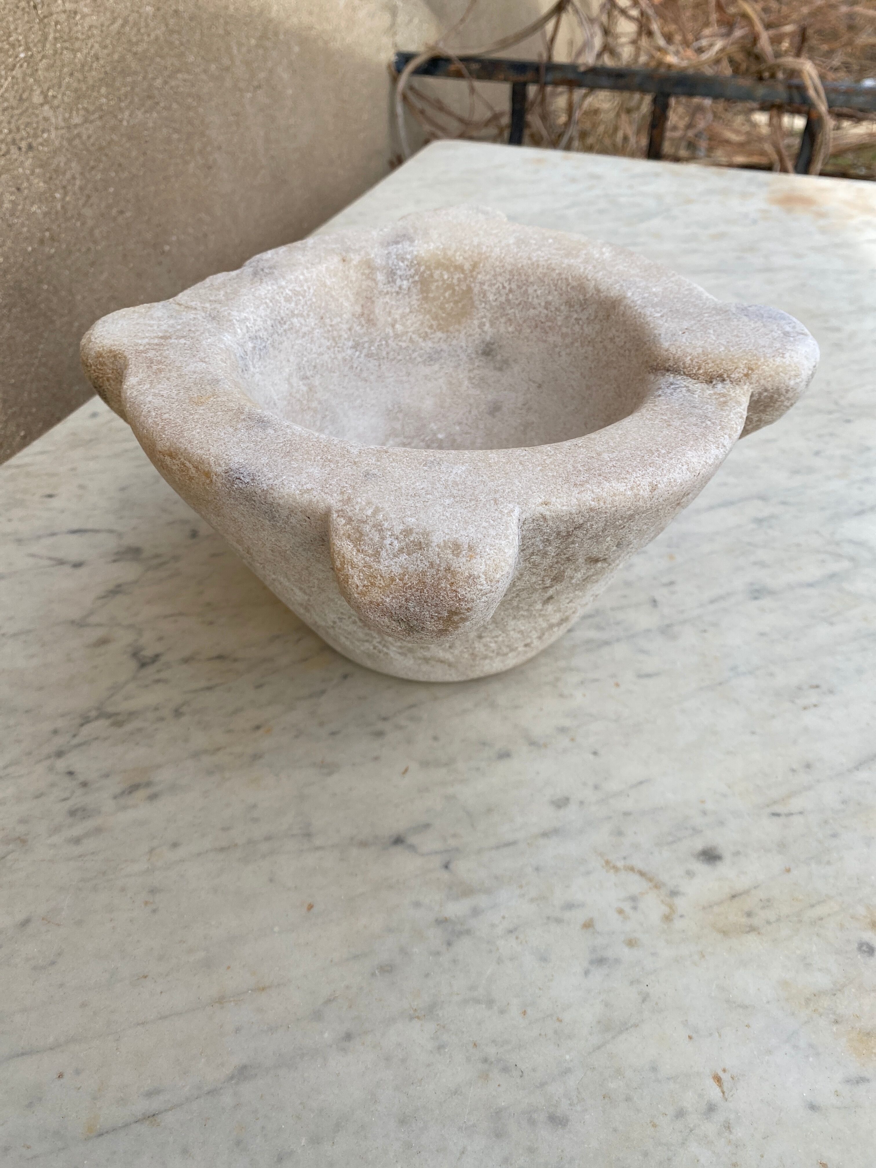 Marble mortar