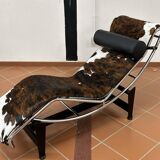 Le Corbusier LC4 lounge chair