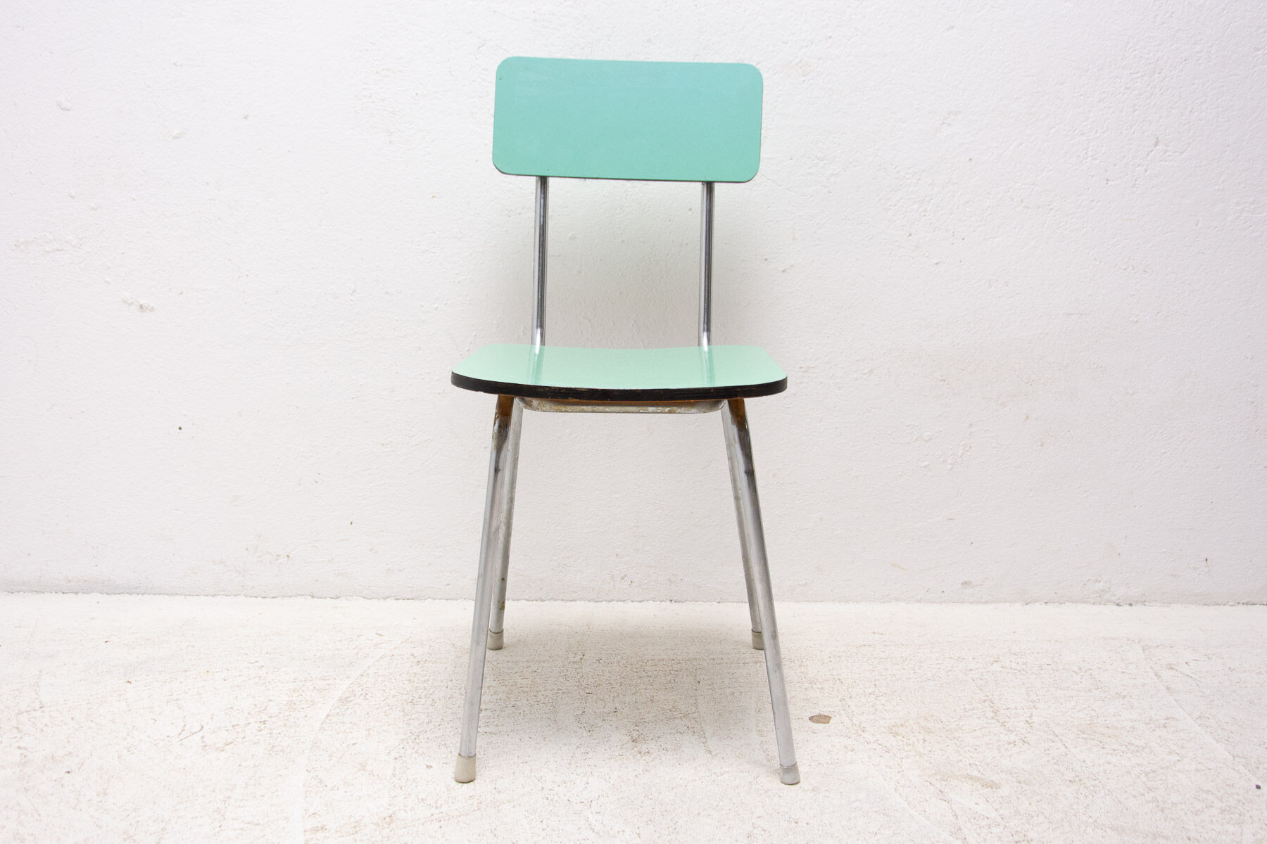 Paire de chaises café en formica de couleur tchécoslovaque, années 1960