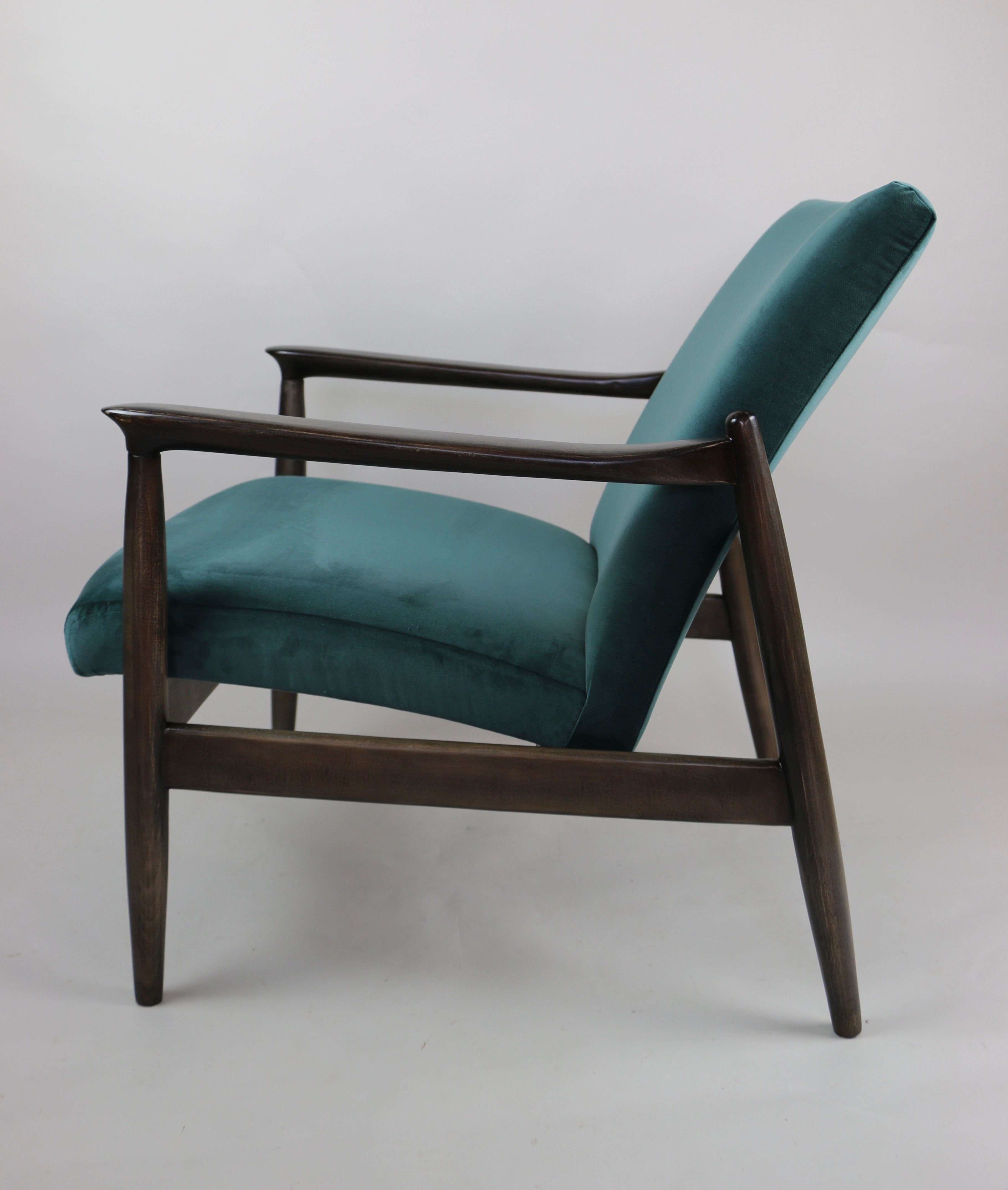 Fauteuil en velours vintage par Edmund Homa années 1970