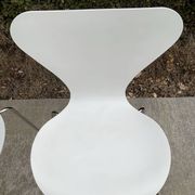 Set of 4 3107 chairs by Arne Jacobsen for Fritz Hansen