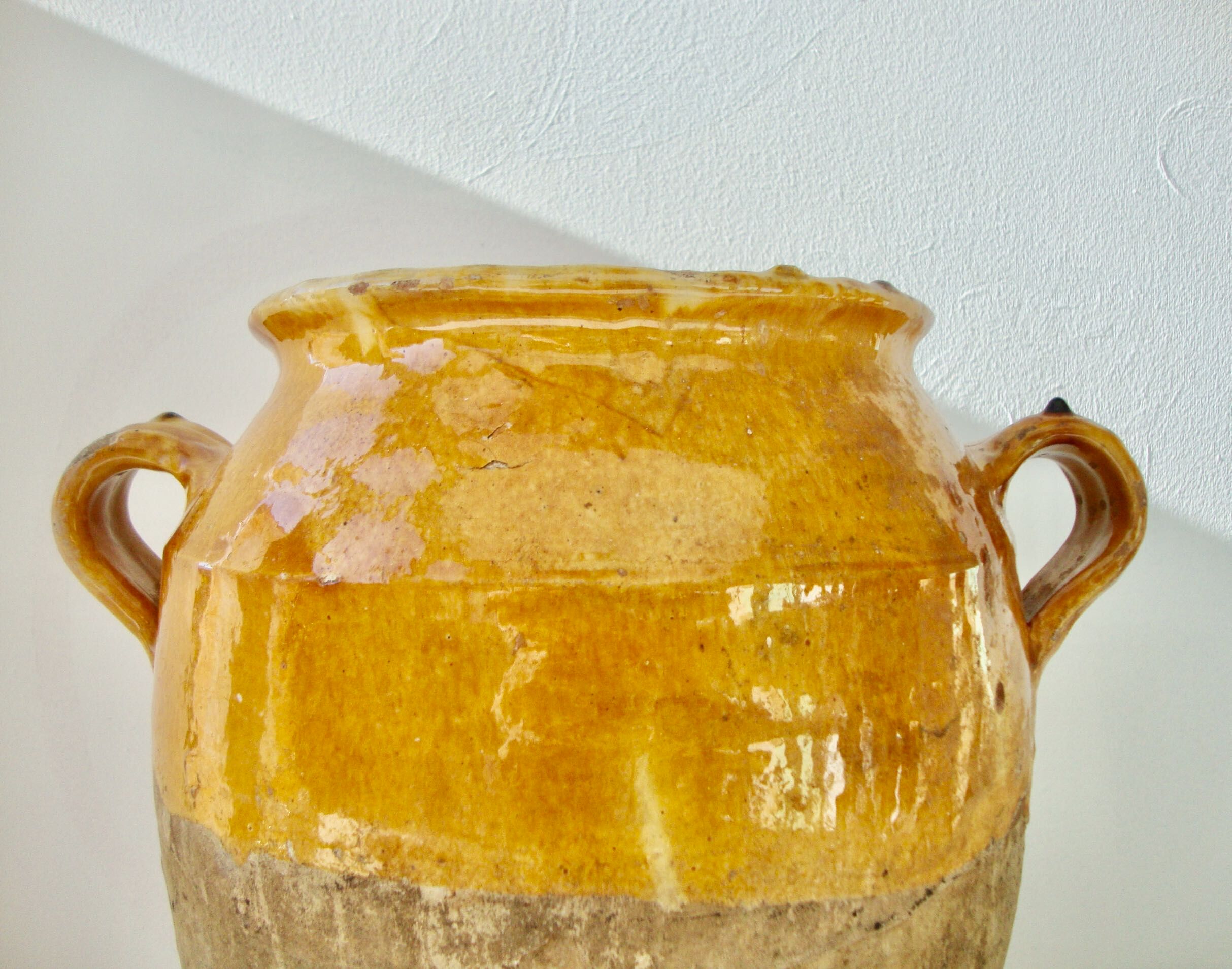 Ancient pot or Provencal jar
