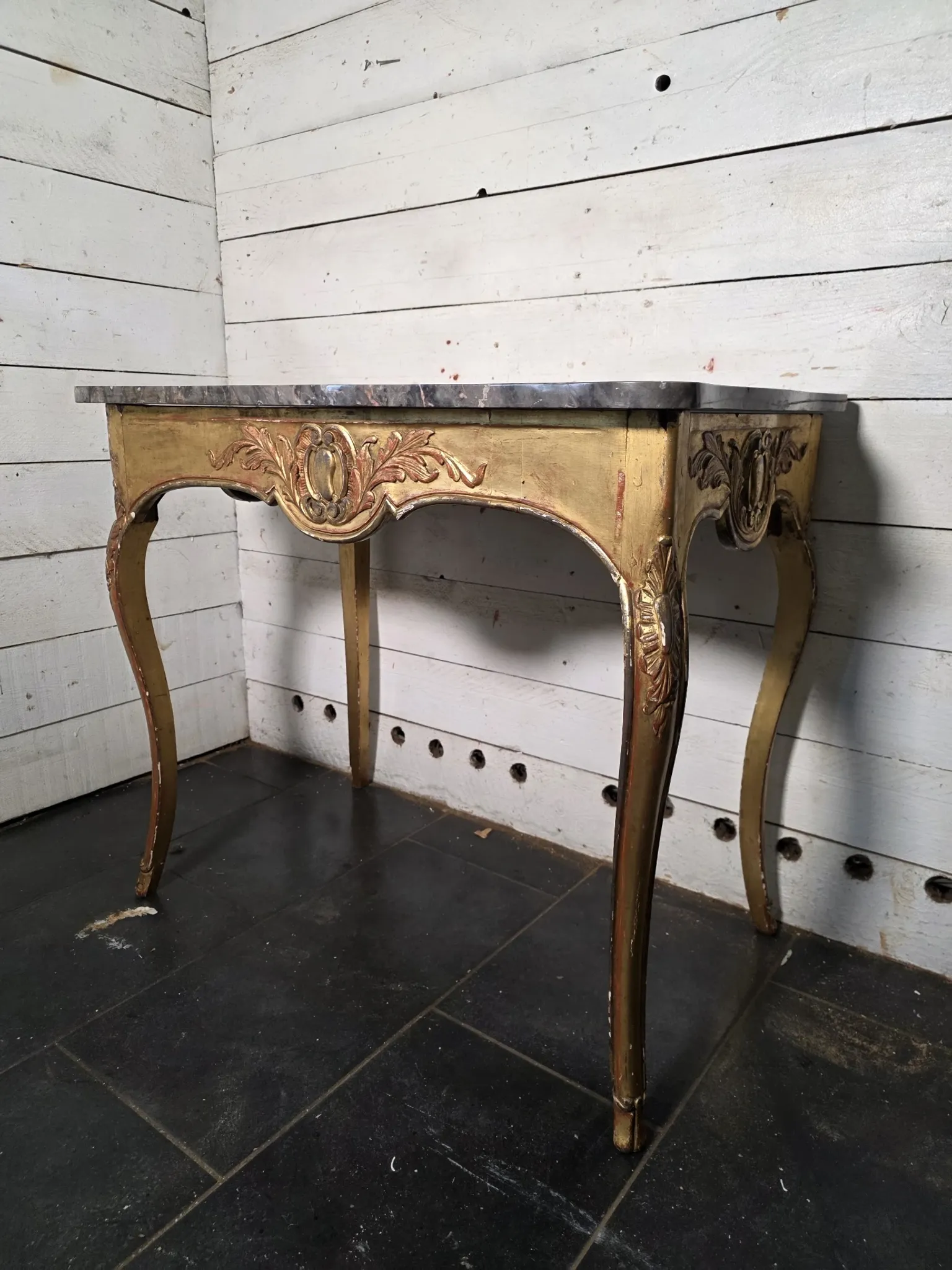 Console/table de milieu style Louis XV doré XIXè 