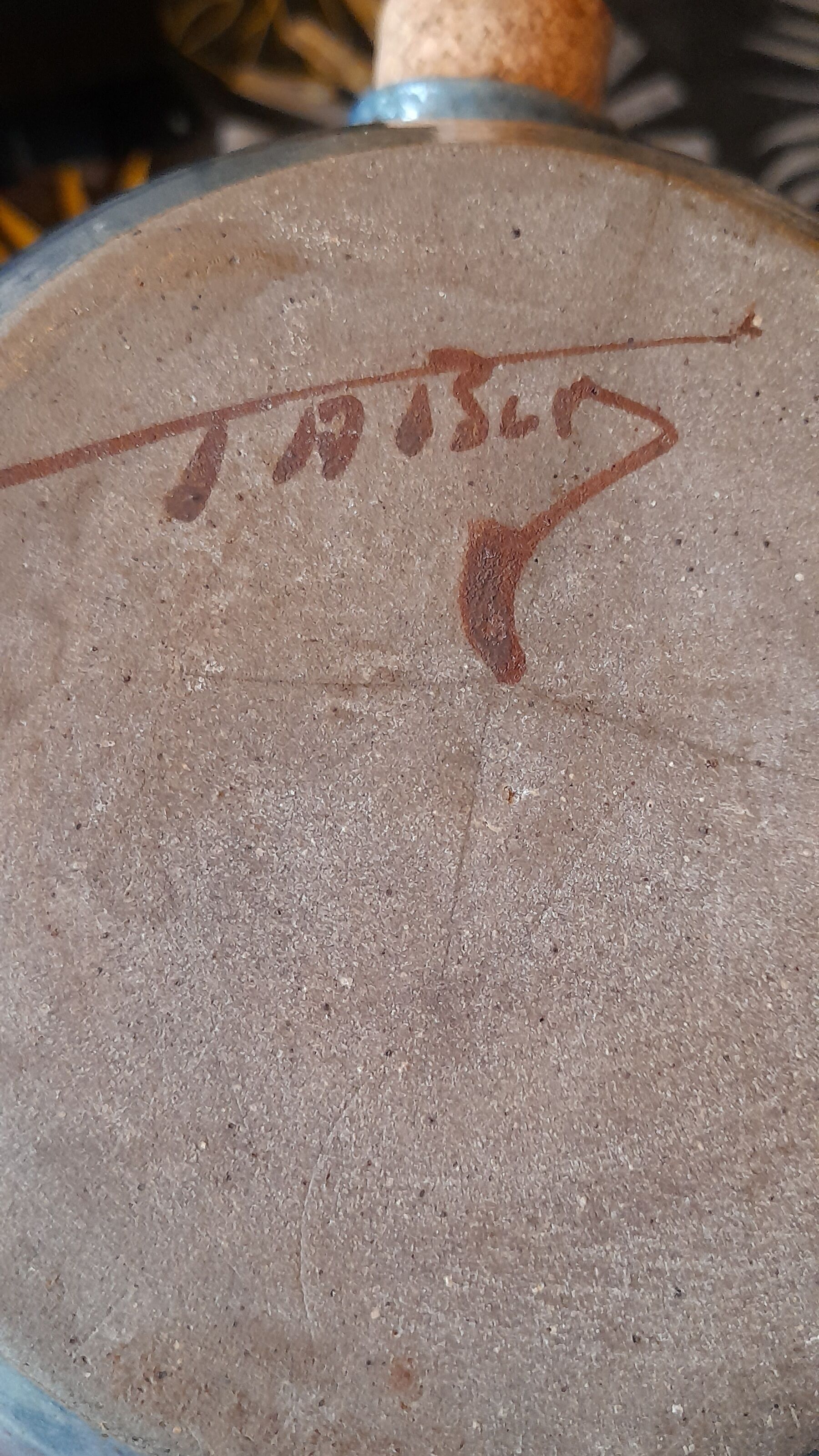 Vinegar in enamelled sandstone signed