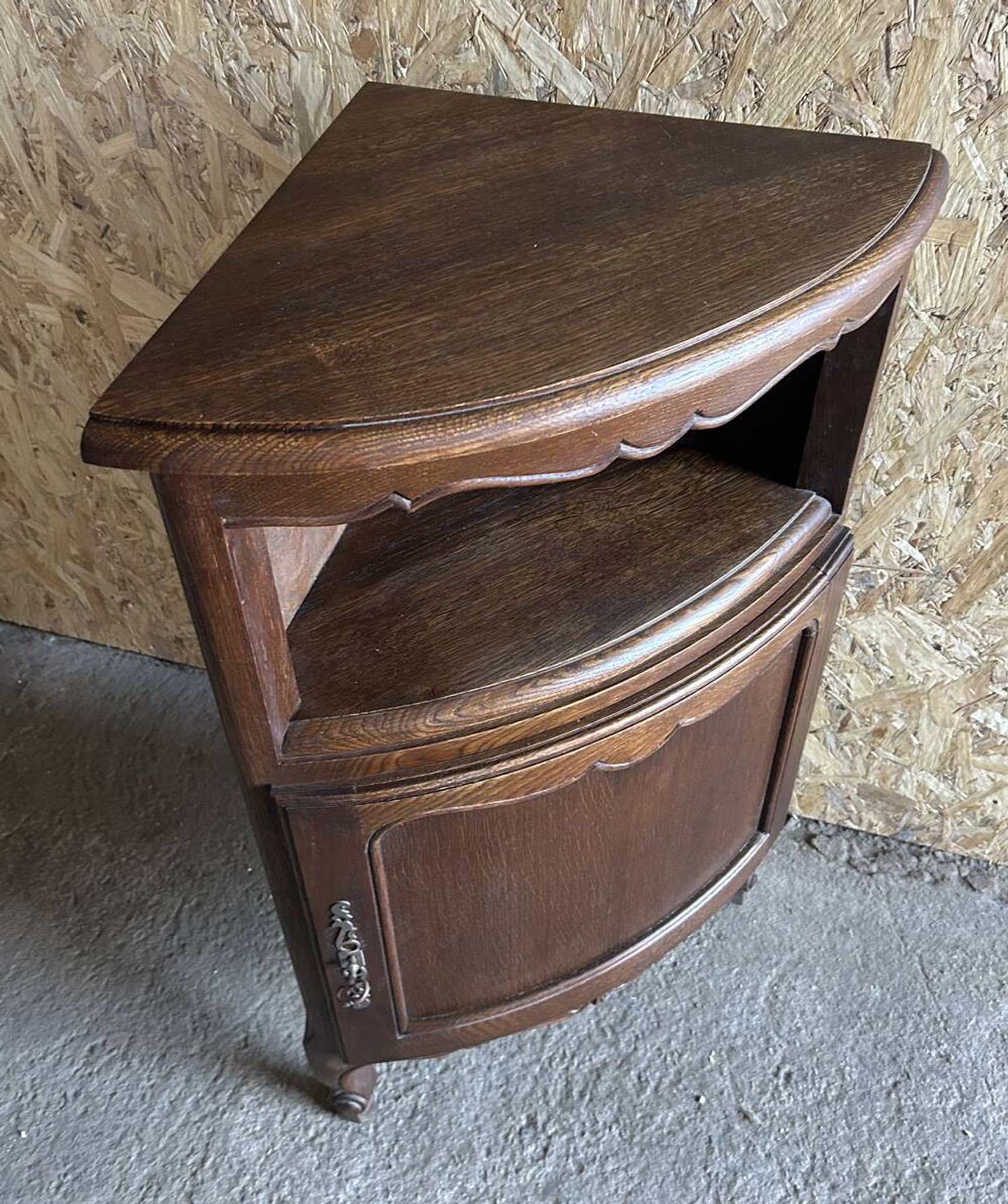 Encoignure à porte, merisier style louis XV, vintage, années 60