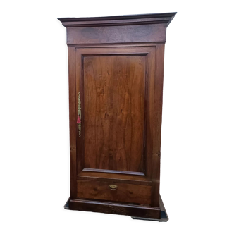 Cabinet bonnetière in solid oak and partial veneer