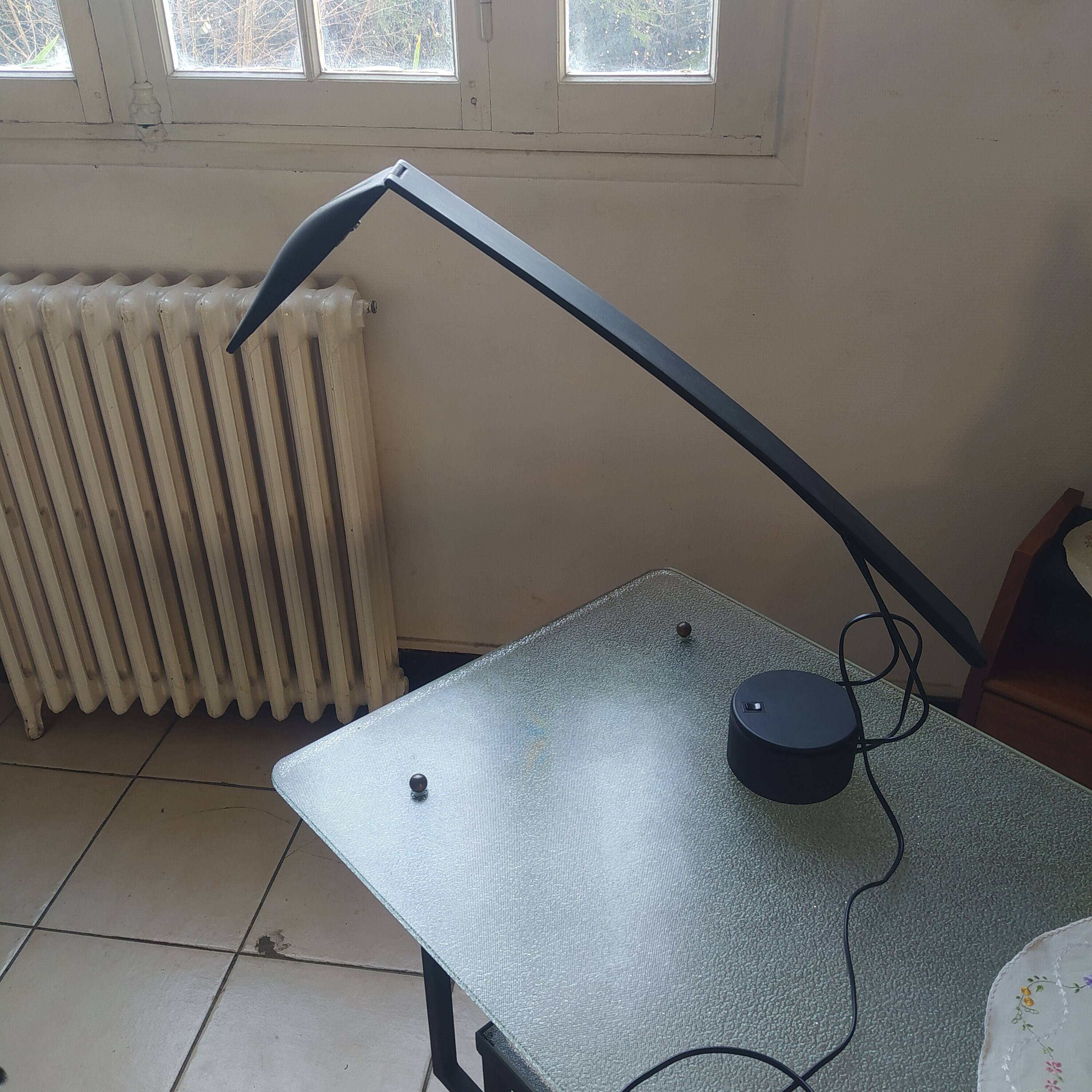 Dove lamp designers barbaglia and colombo