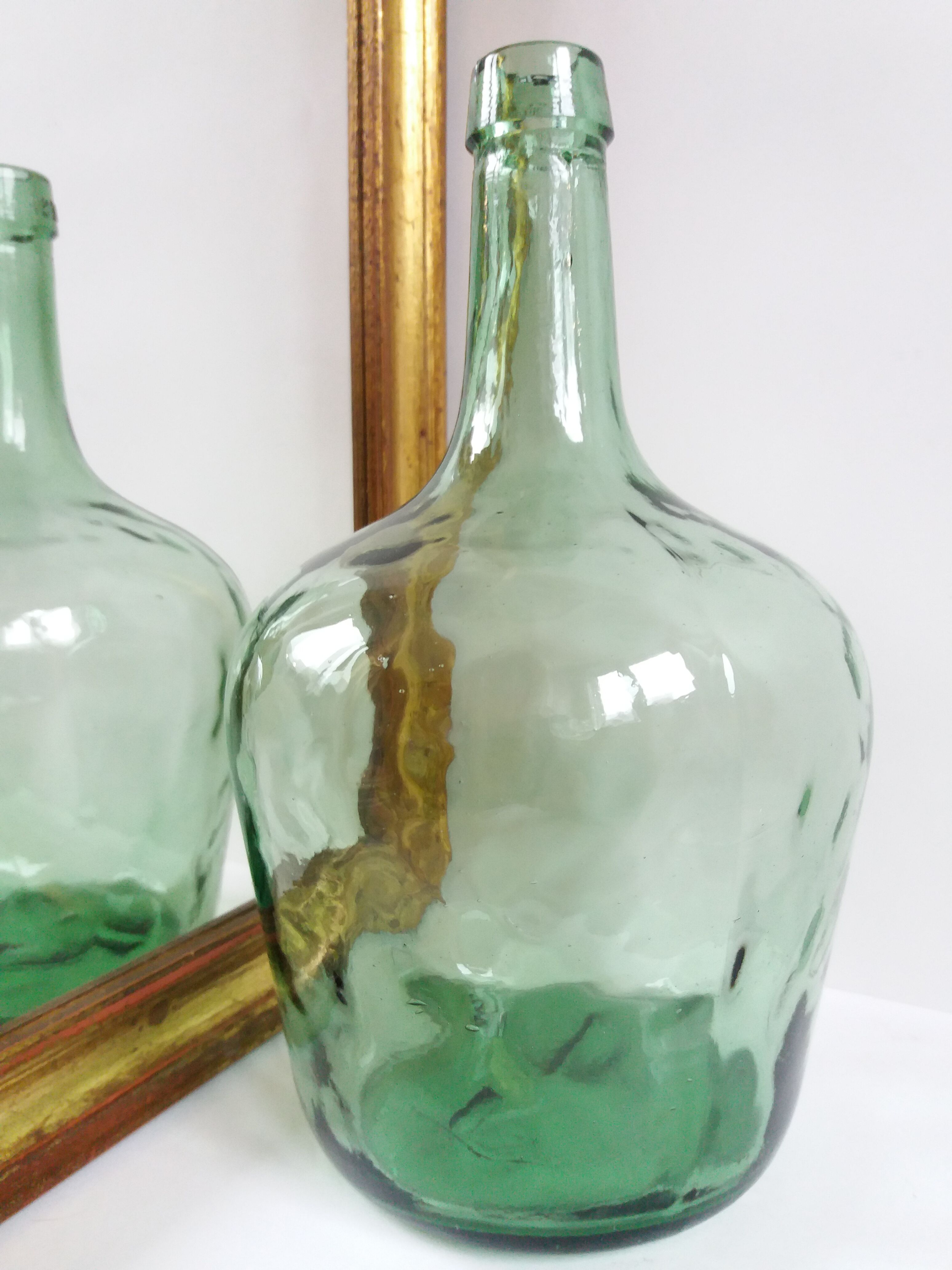 Glass demijohn