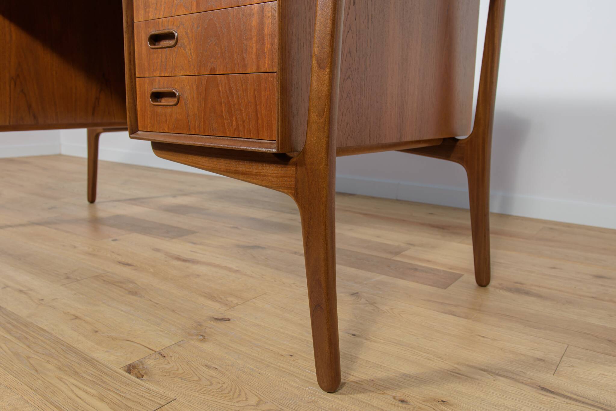 Teak Desk by Svend Åge Madsen for H.P. Hansen, 1960s