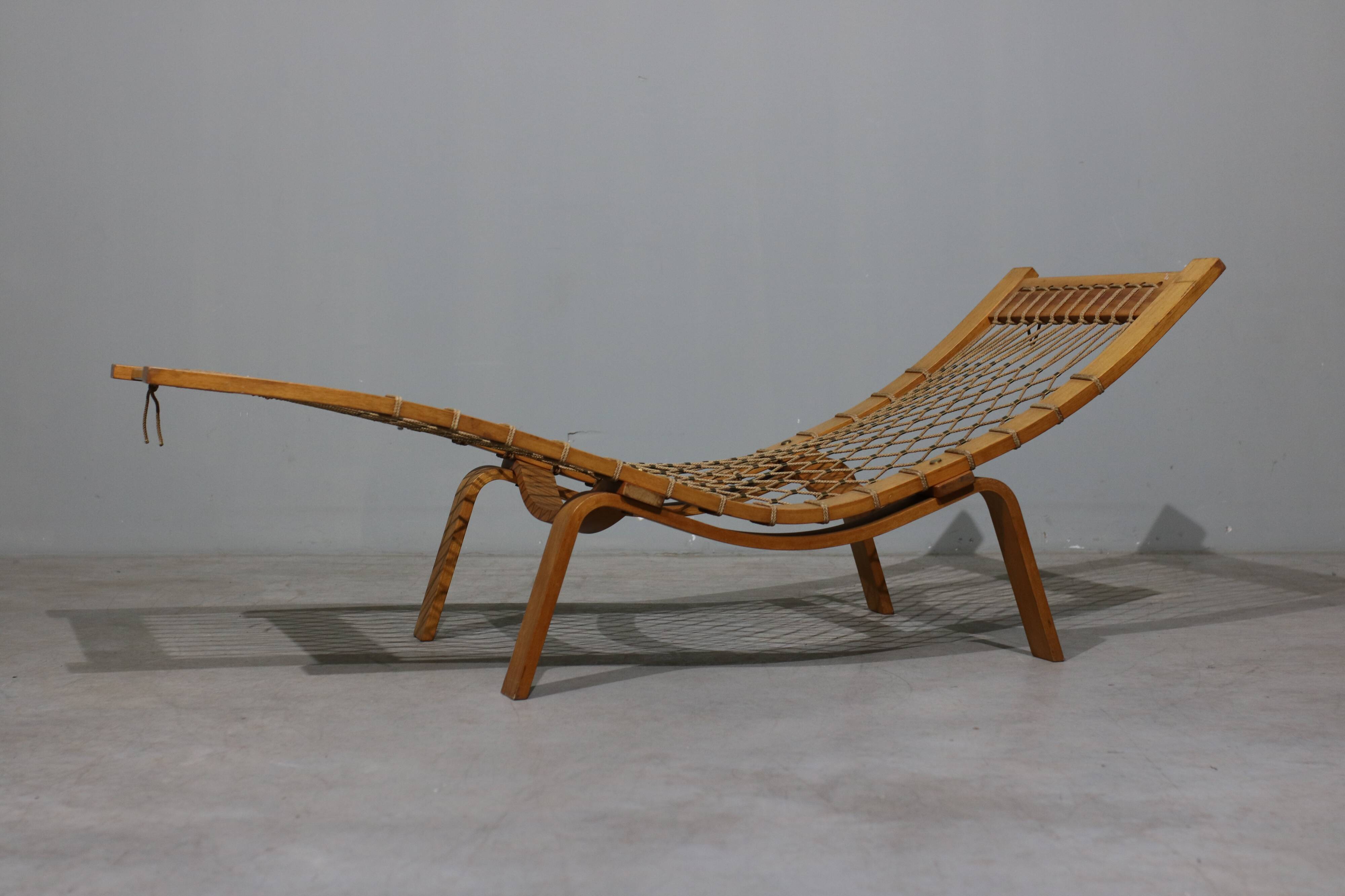 GE2 "Hammock Chair" by Hans Wegner for Getama, 1960s