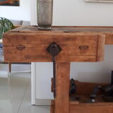 Carpenter's workbench