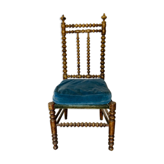 Nanny's chair in turned wood