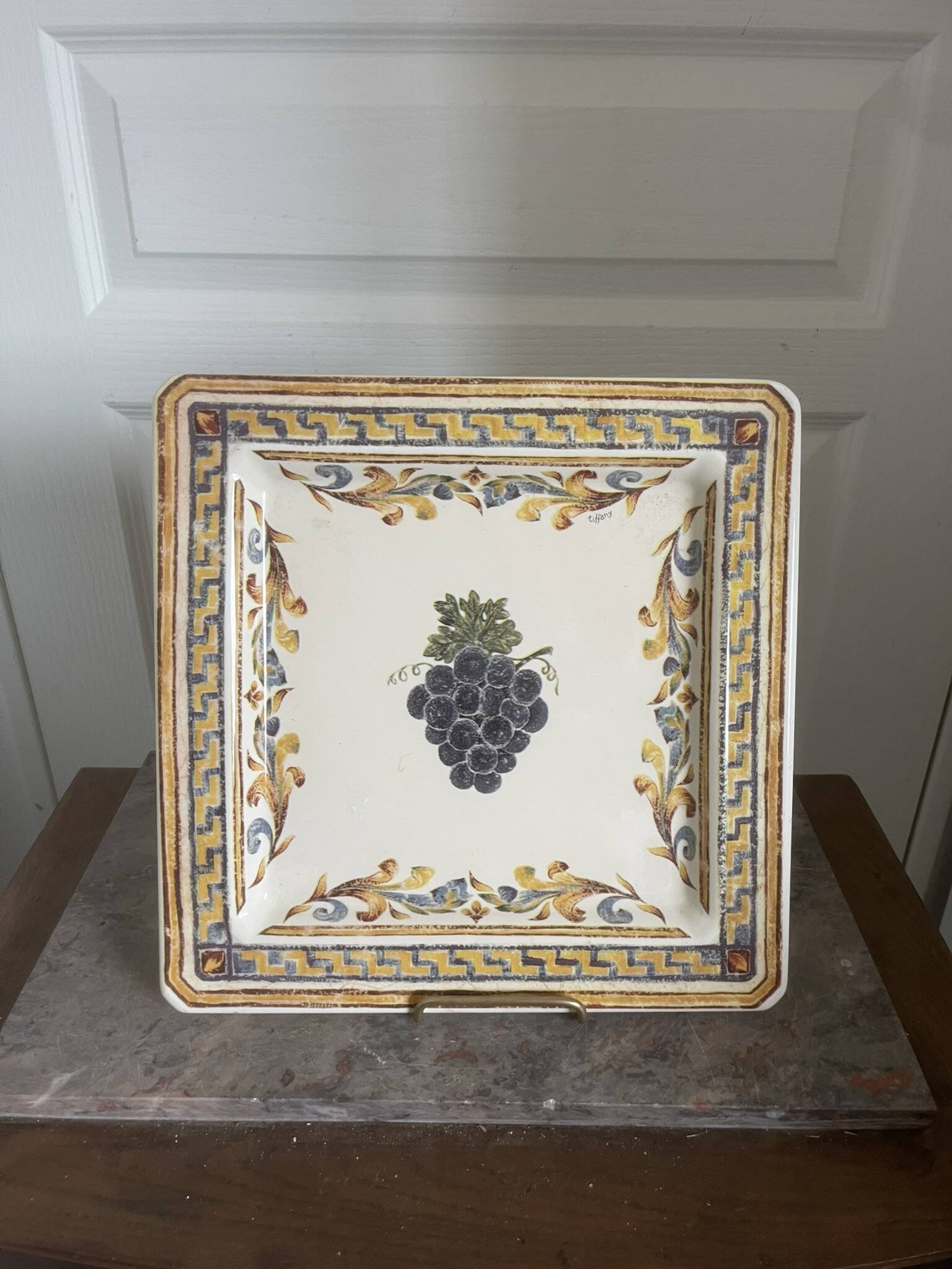 Vintage italian wall decorative plate tiffany yellow grape 30x30cm