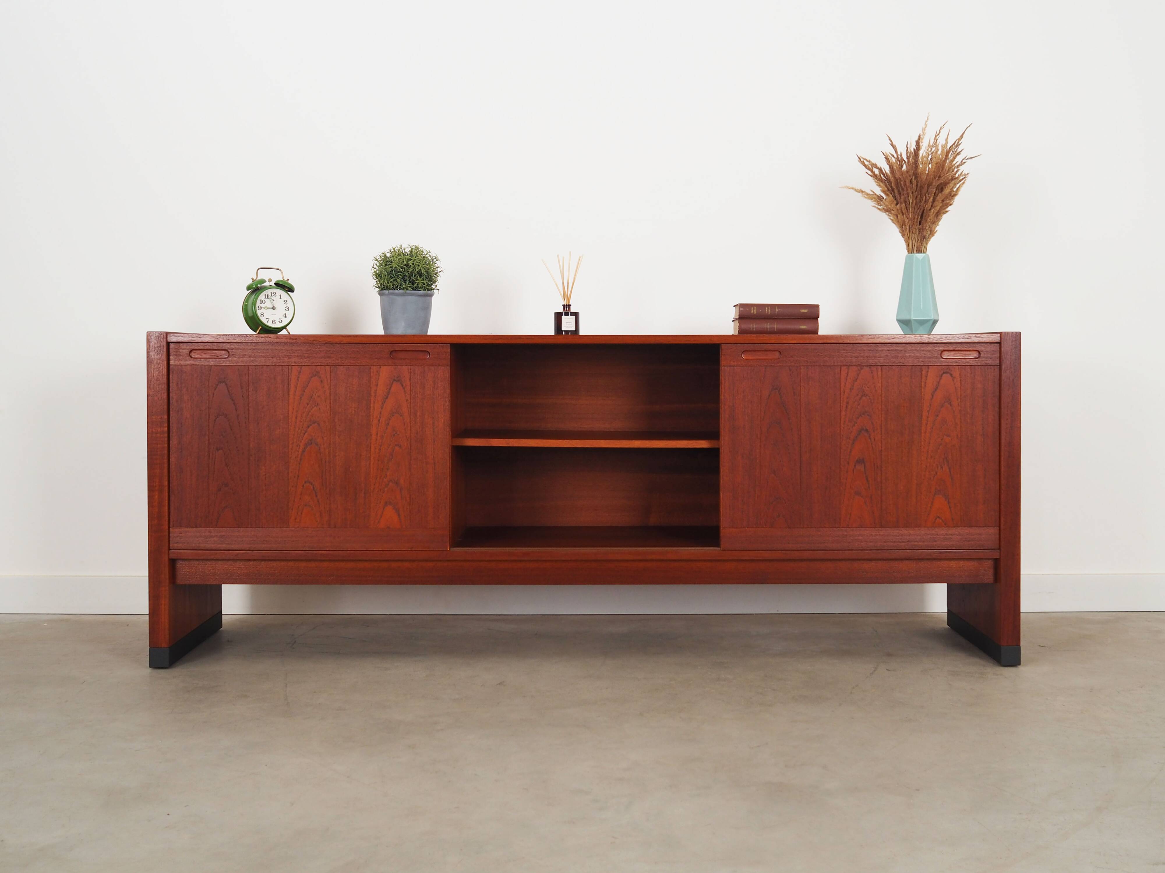 Teak sideboard, Danish design, 1960s, production: Skovby