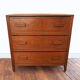 Commode en bois massif vintage