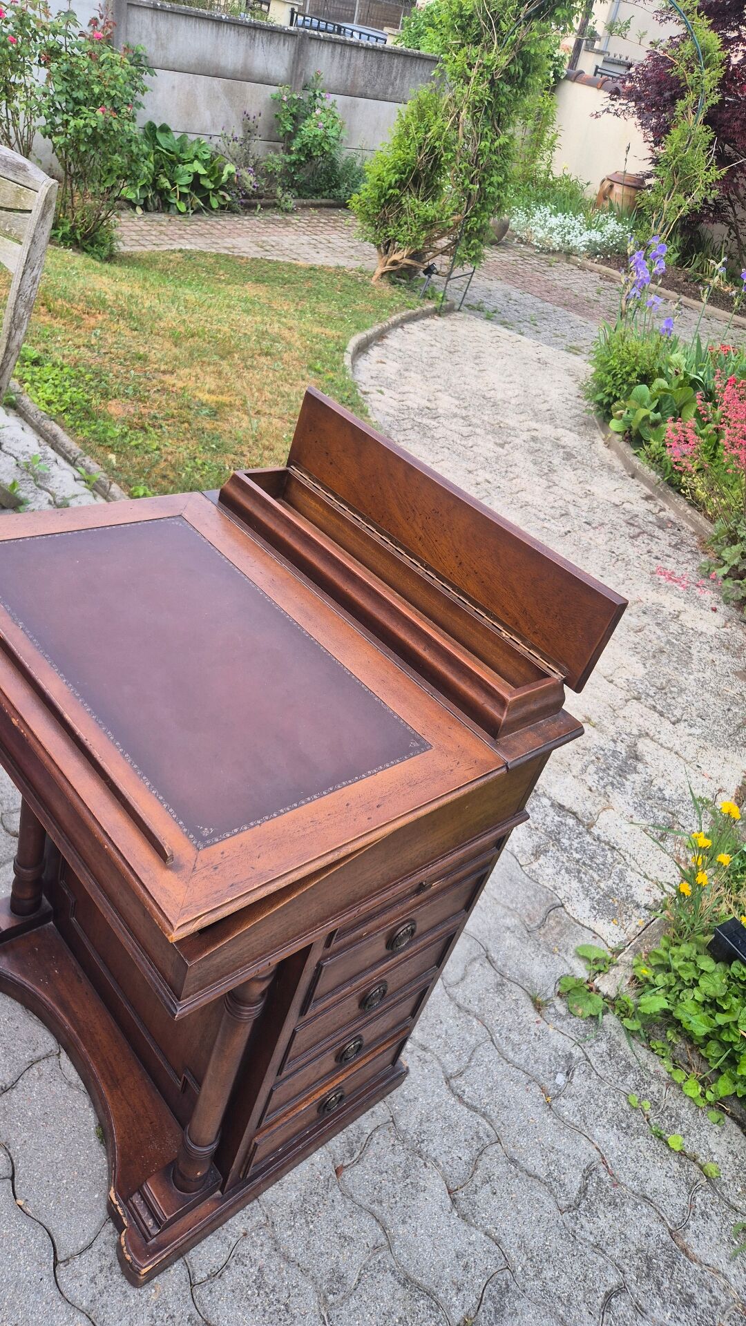 Bureau Davenport