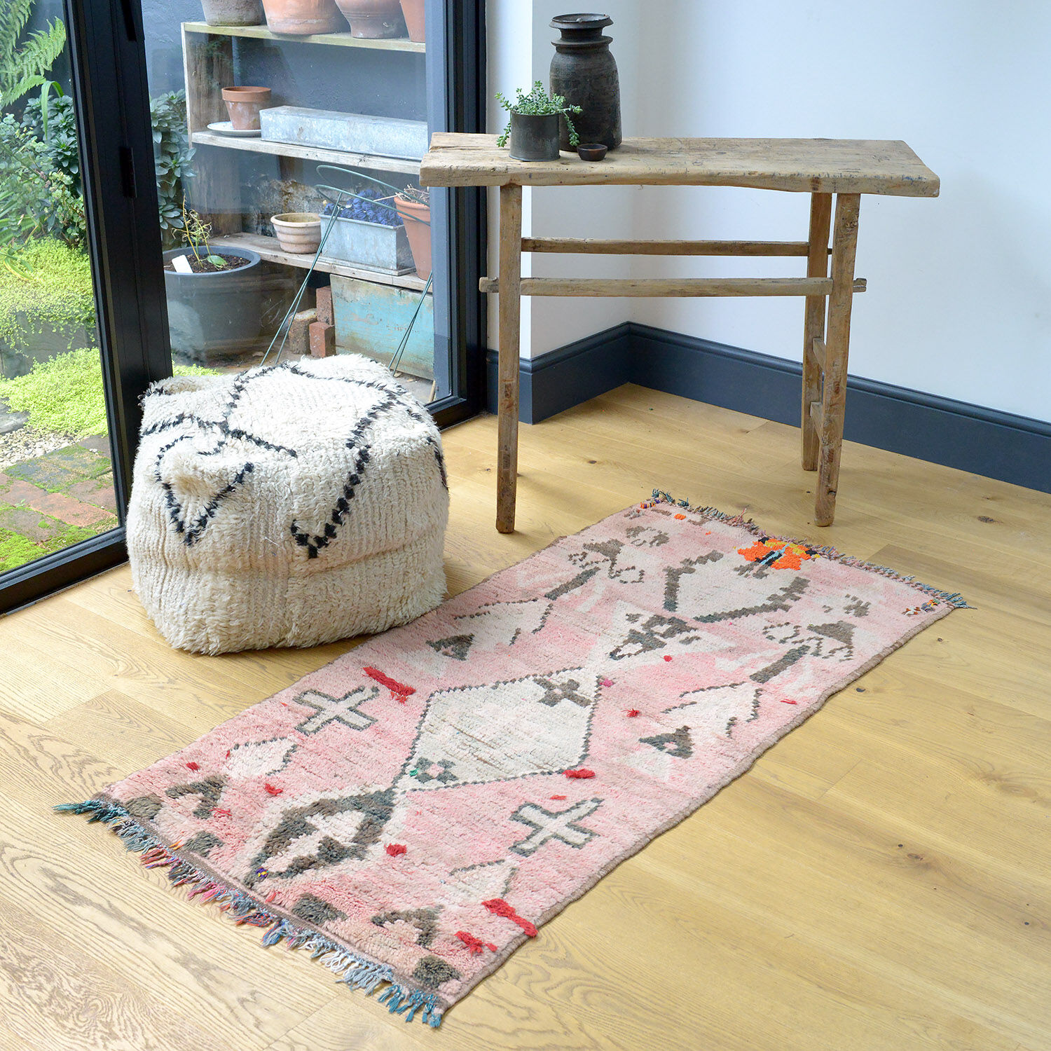 Vintage moroccan boujad rug, original pink pastel toned berber