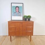 Small vintage chest of drawers with three drawers – Scandinavian mid-century teak design, 1960s