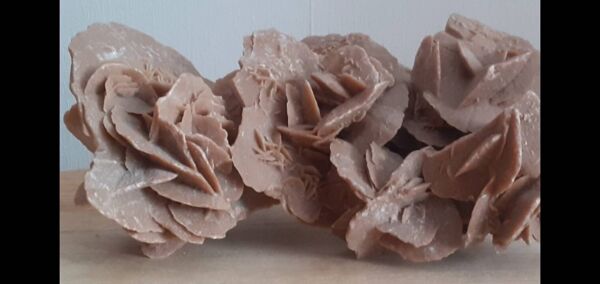 Pièce rose de sable