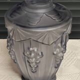 Art"deco vase with vine decoration