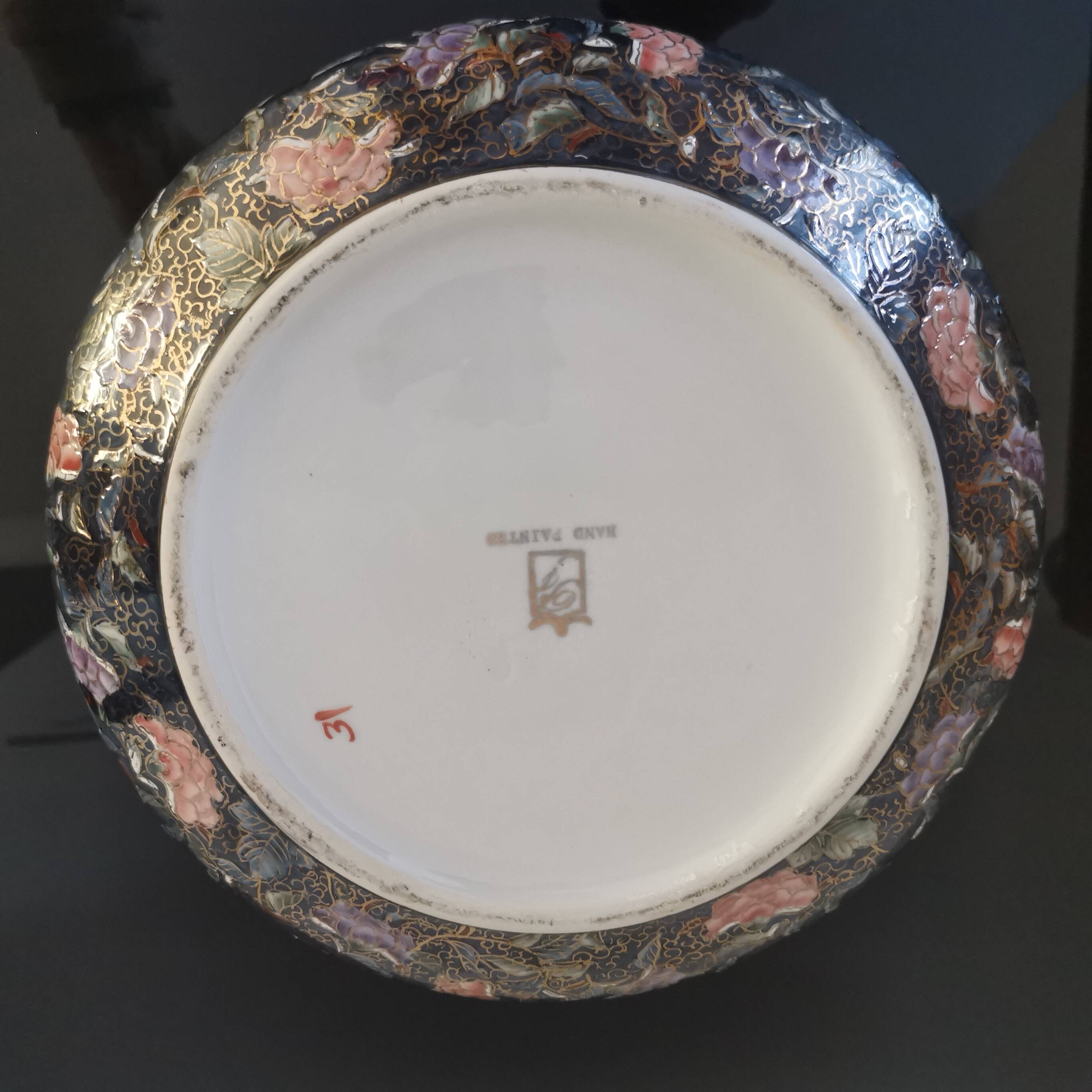Saladier en porcelaine Chinois XXème siècle