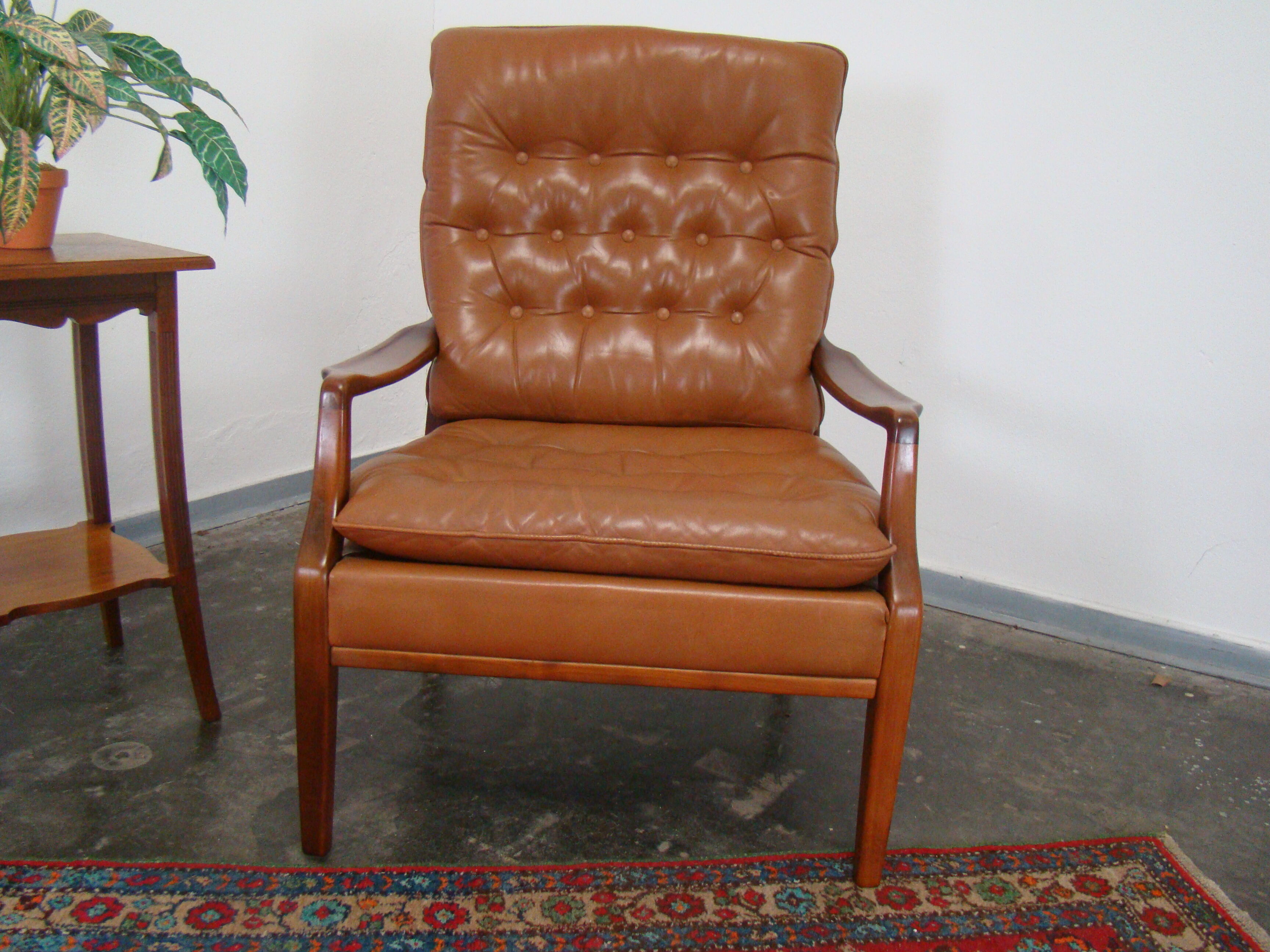 Fauteuil style chesterfield