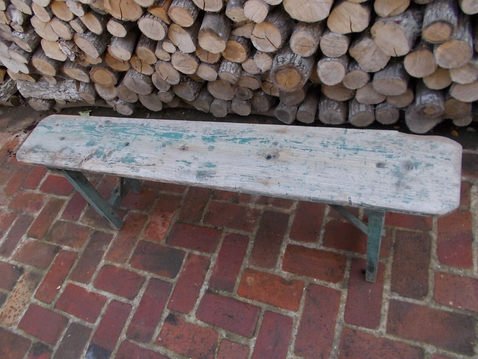 Farm bench