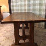 Dining room table