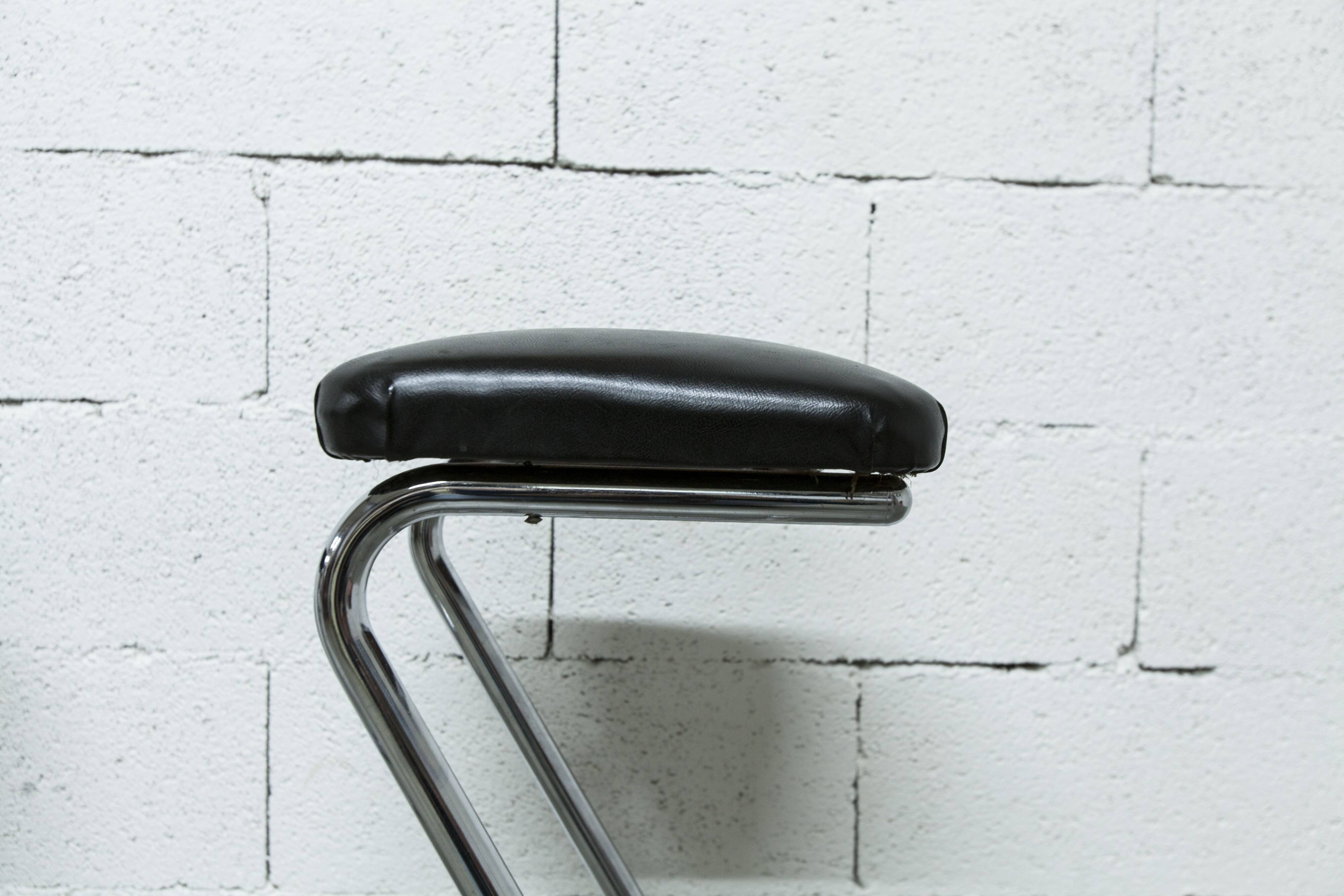 Paire de tabourets 1970 h80 en forme de Z