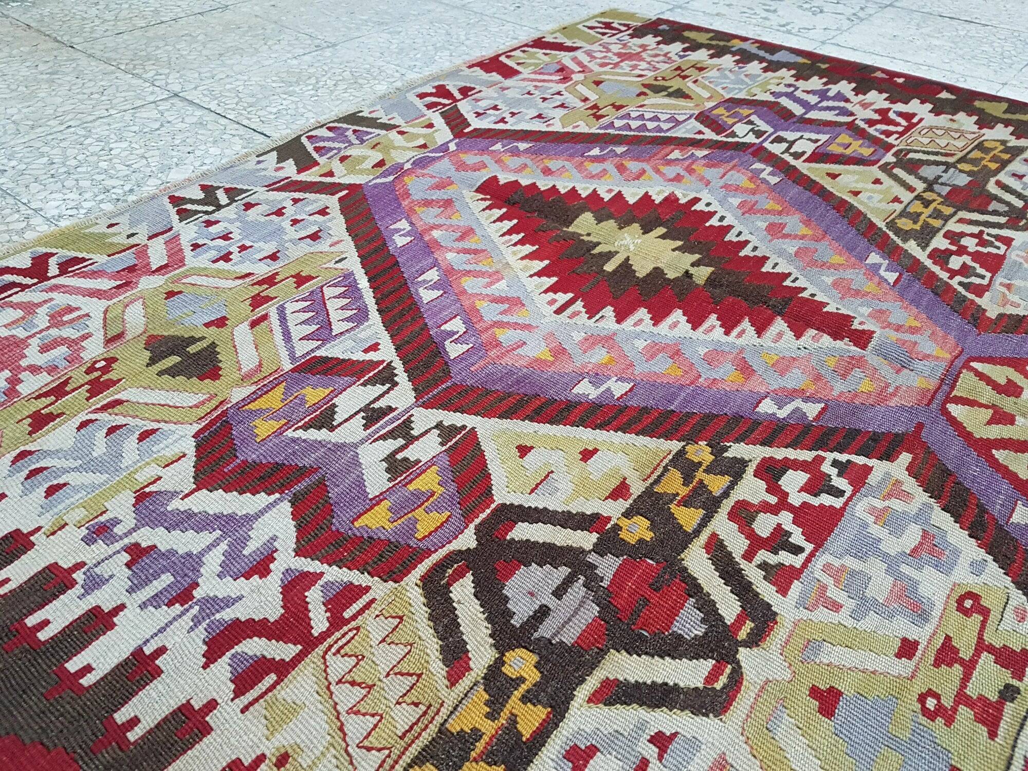 Vintage Turkish kilim, handwoven, 150x292 cm.