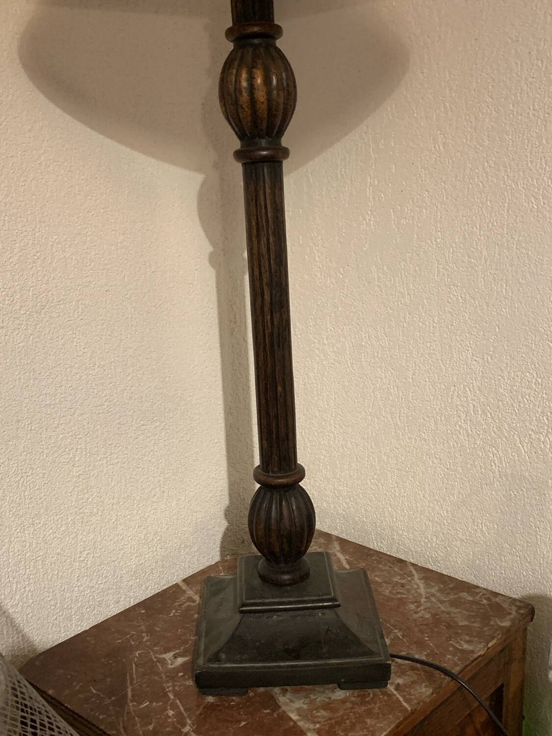 Wooden lamp base