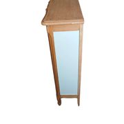 Bibus old wood and sage green