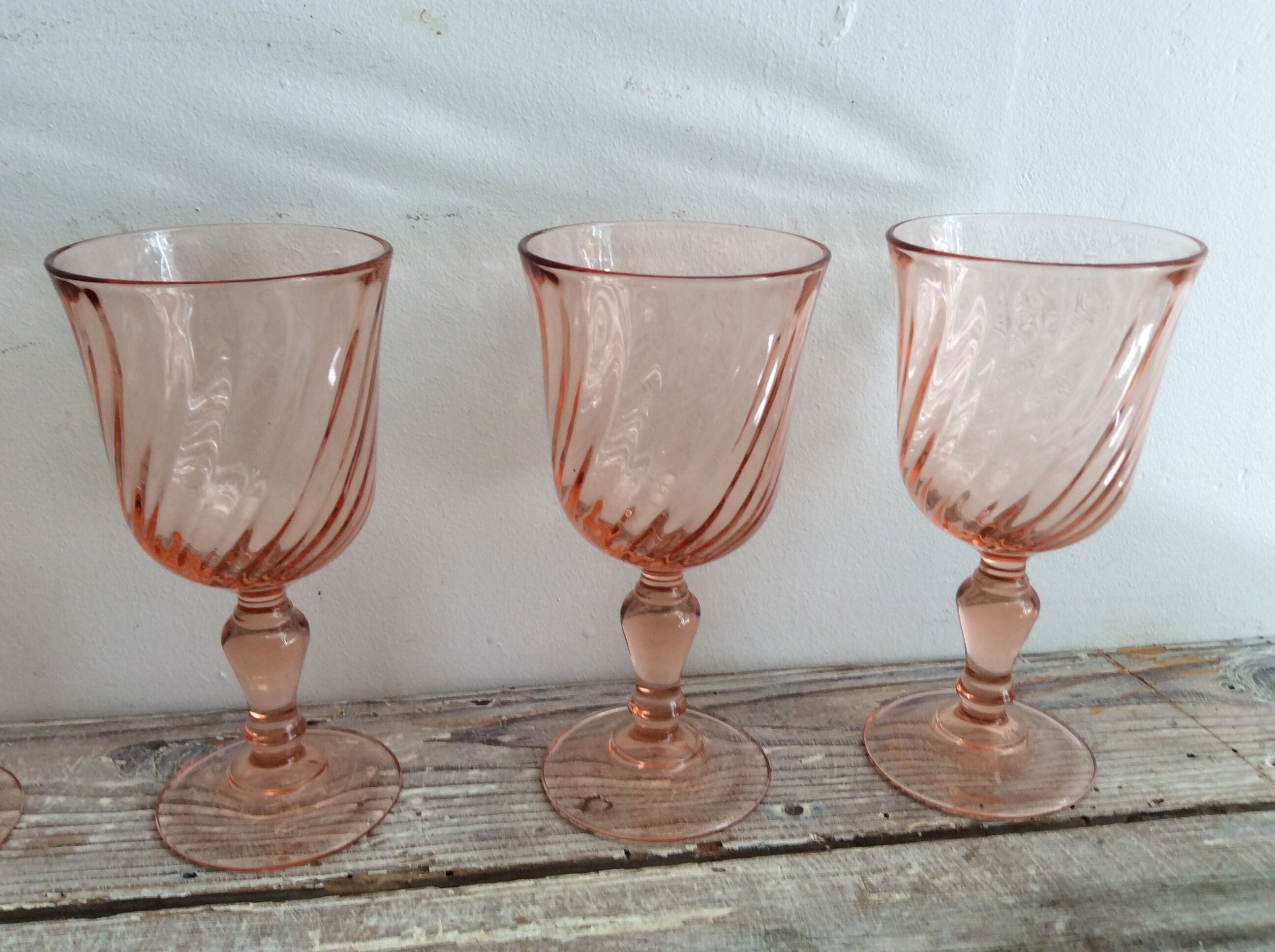 Set of 6 foot glasses