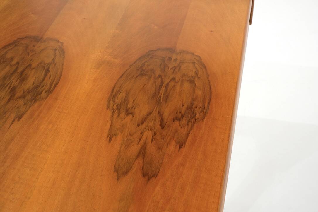 “530” desk by Gianfranco Frattini for Bernini, Italy 1960s.