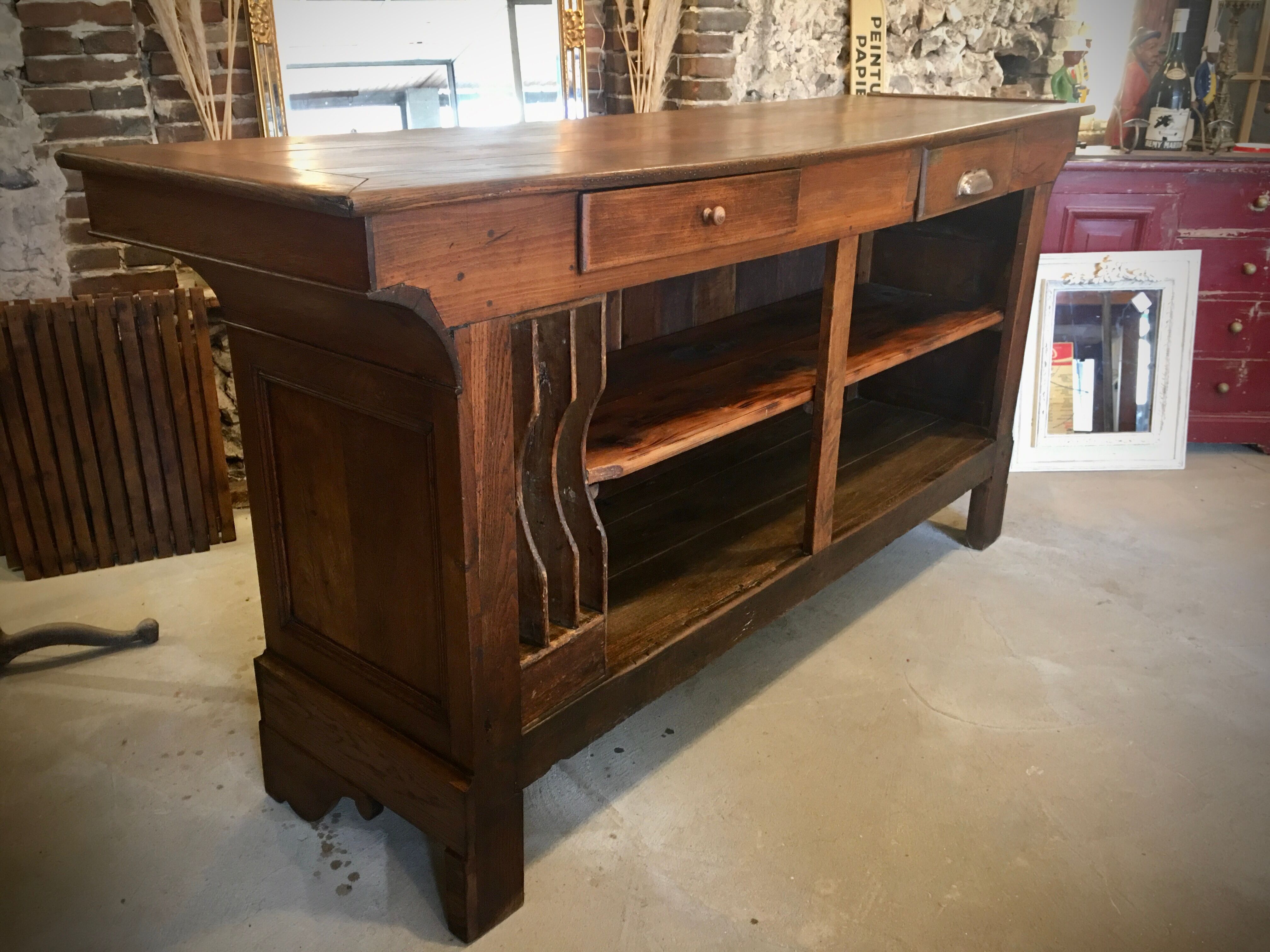 Haberdashery furniture countertop