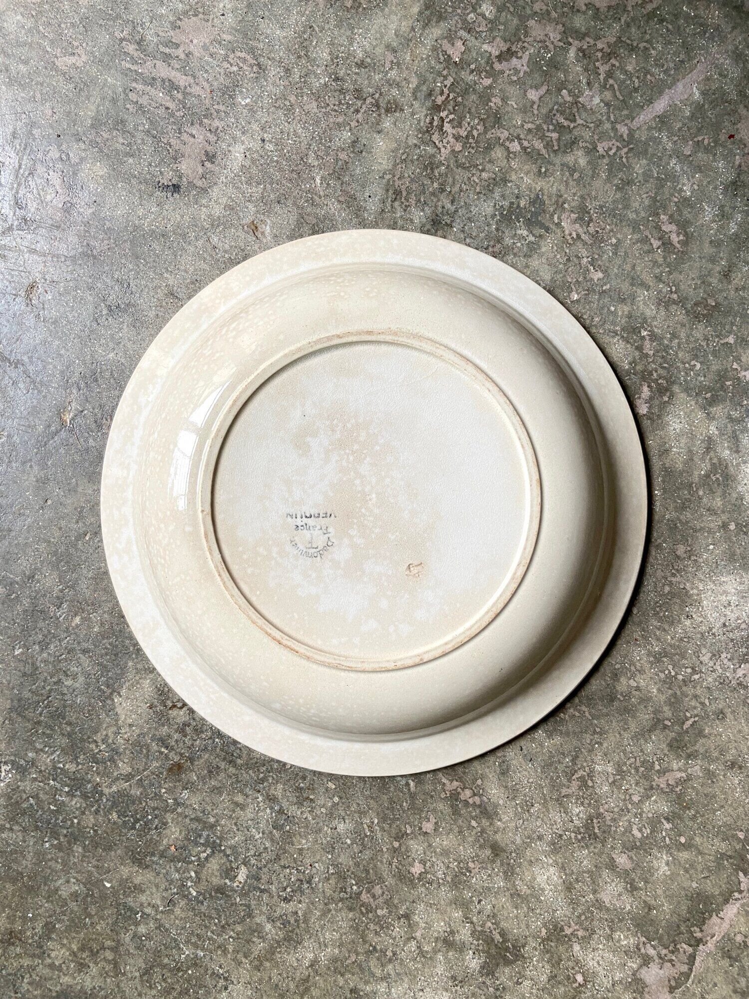 Badonviller round and hollow dish in white and blue glazed earthenware, "Verdun" service