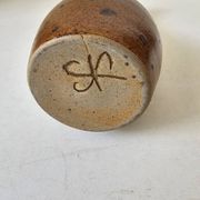 Vase soliflore en céramique grès pyrité Signé Christophe et Nathalie Hurtau
