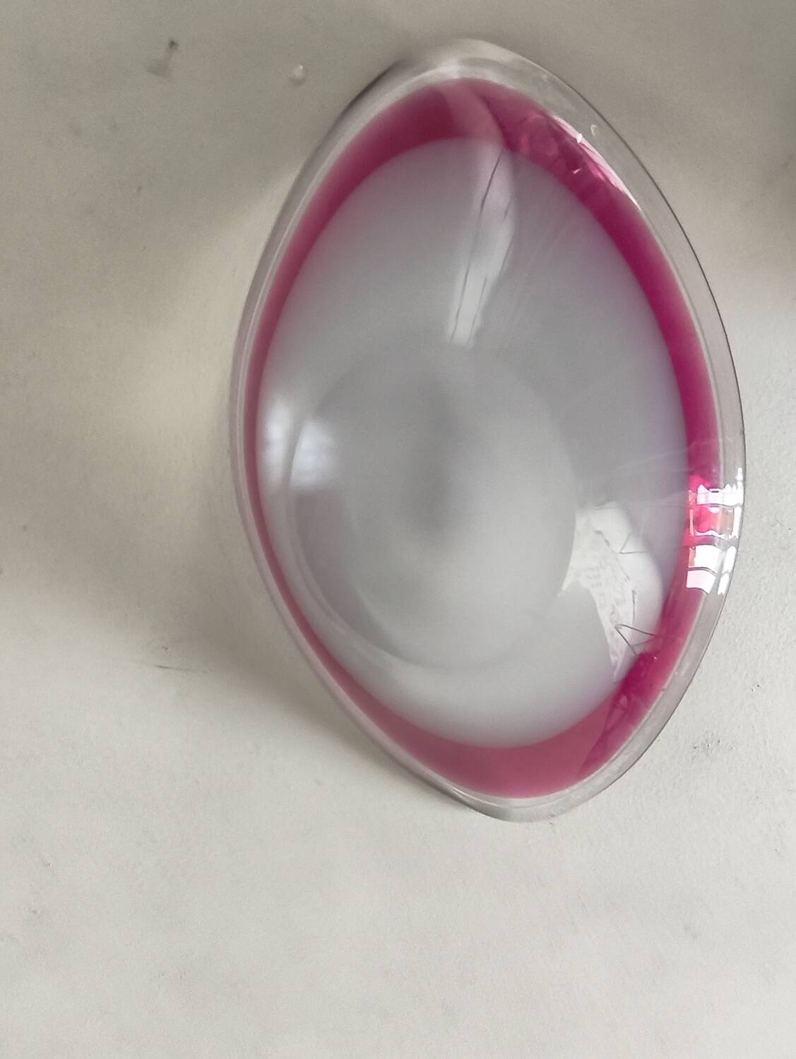 Shell-shaped cup by Flygsfors